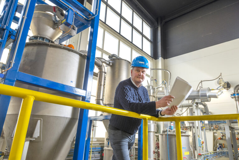 CuRe Technology bewijst: moeilijk te recyclen plastic toch opnieuw te gebruiken